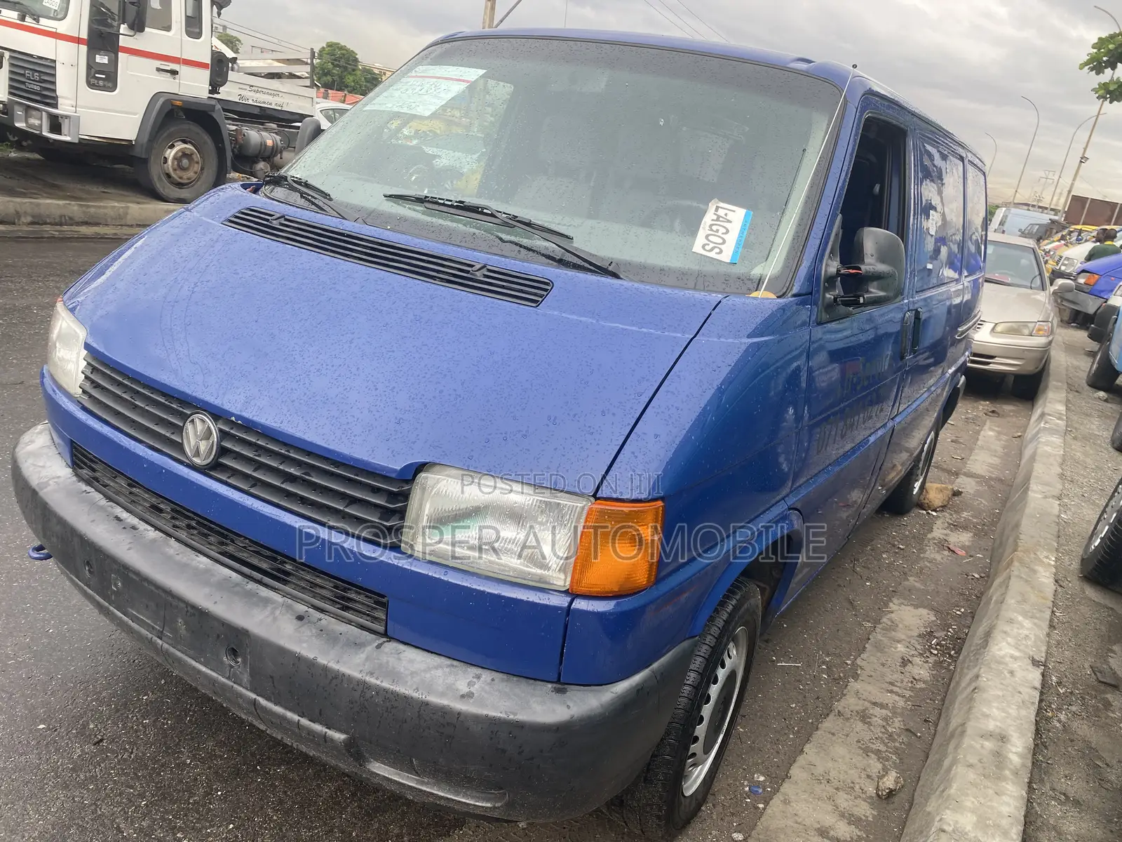 Volkswagen Transporter 2005 Blue
