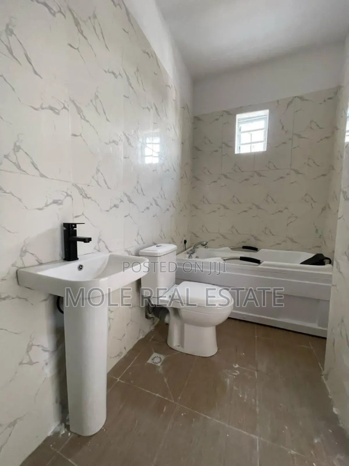 Furnished 4bdrm Duplex in Ajah for sale
