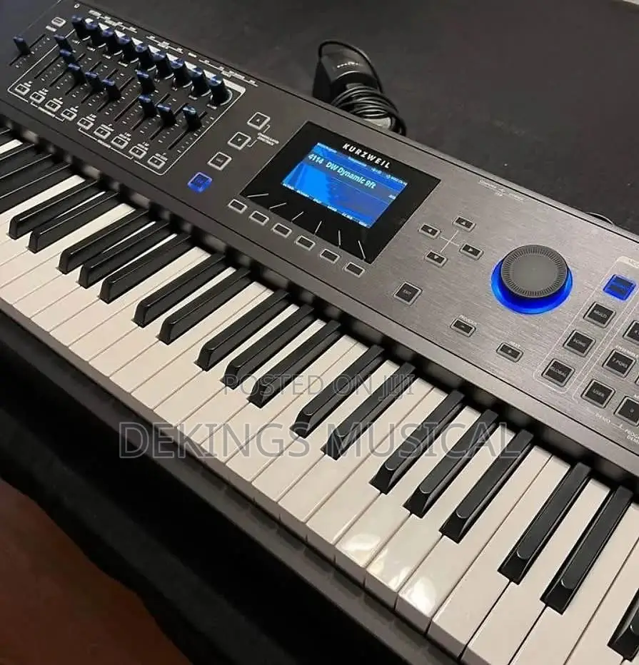 Kurzweil Pc4 Workstation Synthesizer 88 Weighted Keyboard