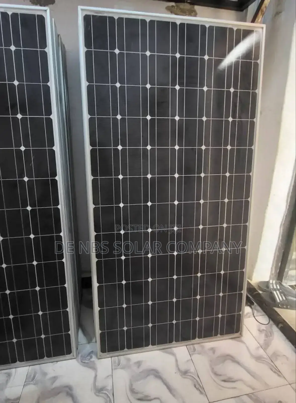 Jinko 300w Solar Mono Crystalline Used Panel Available Now