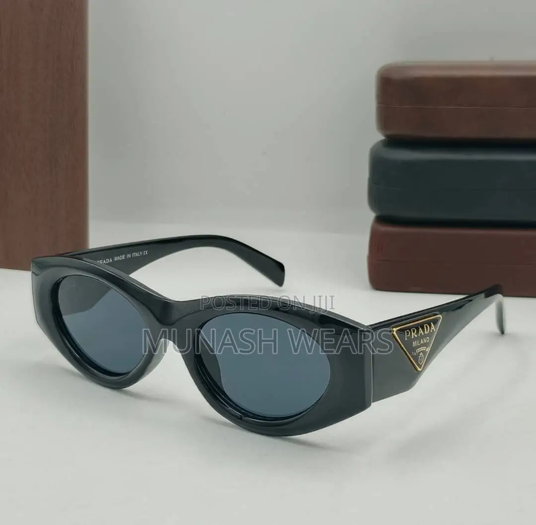 Prada Classic Glasses