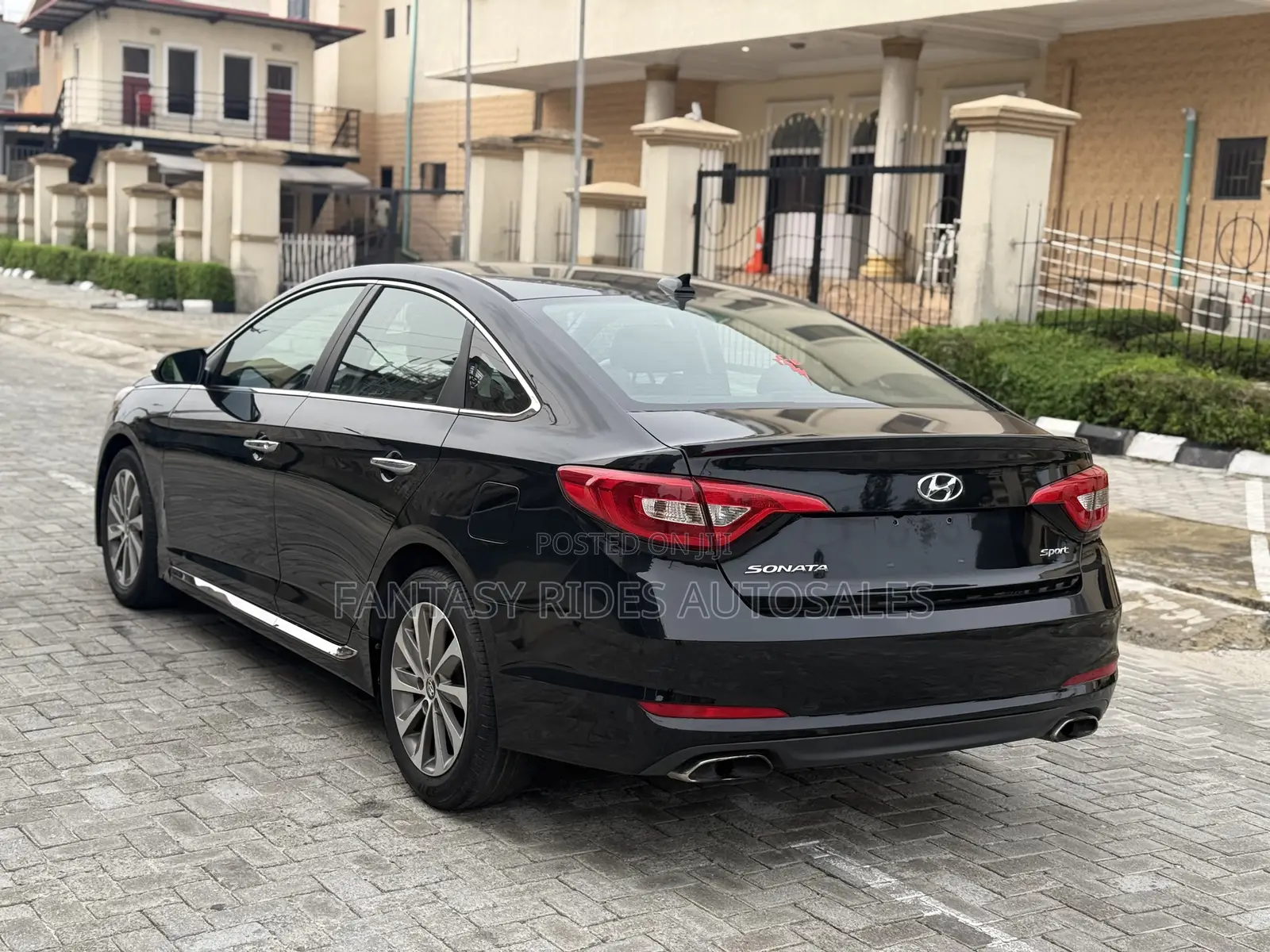 Hyundai Sonata Sport 4dr Sedan (2.4L 4cyl 6A) 2015 Black