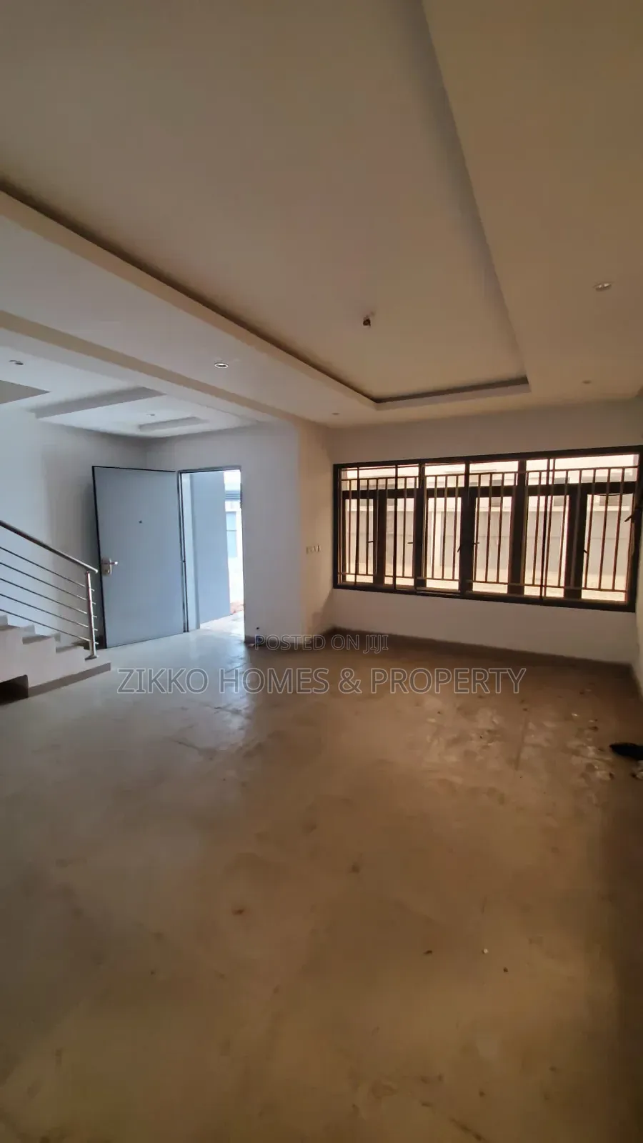 3bdrm Townhouse/Terrace in Chevron Estate, Lekki for sale