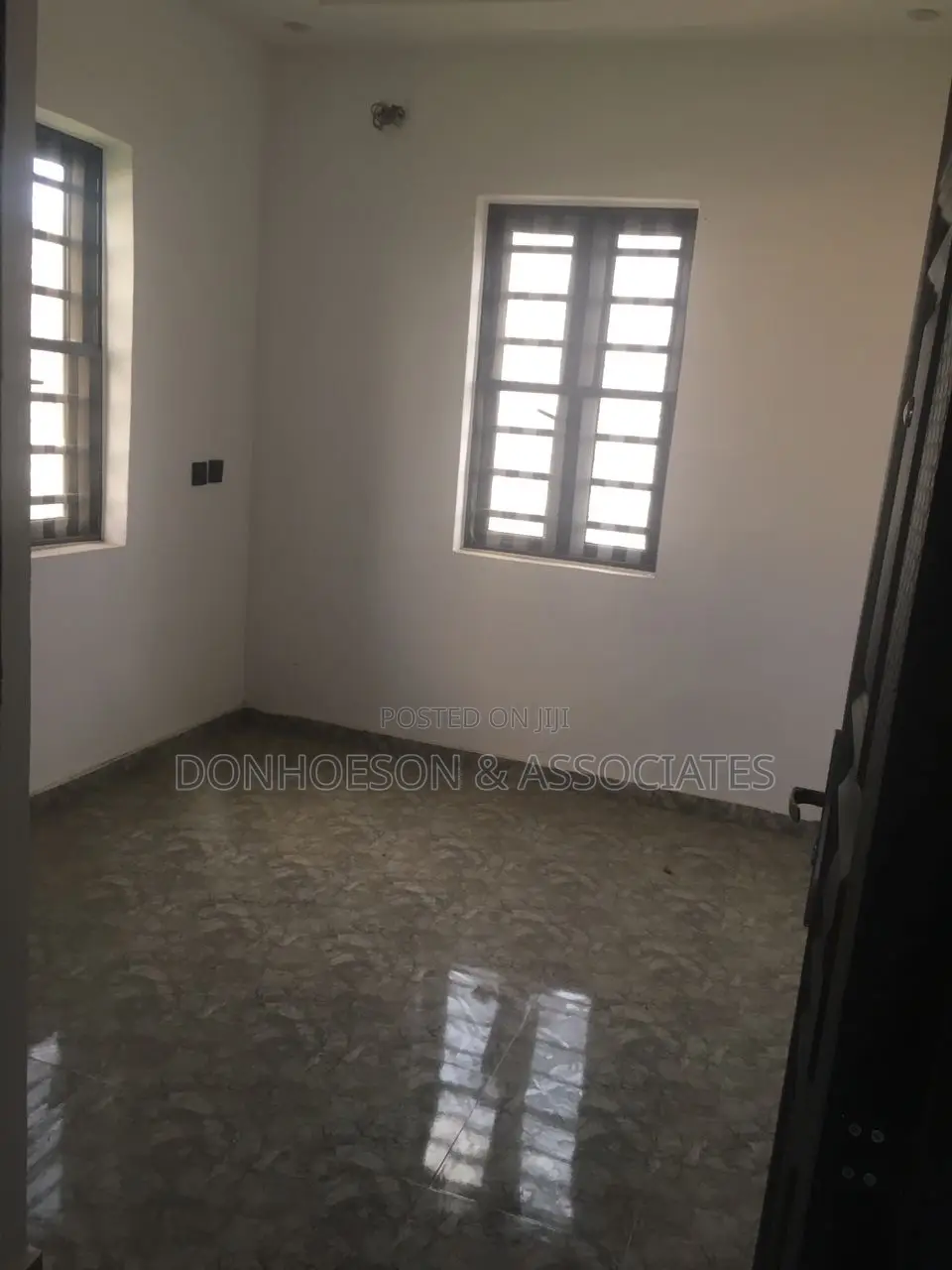 2bdrm Block of Flats in Lekki, Ibeju for sale