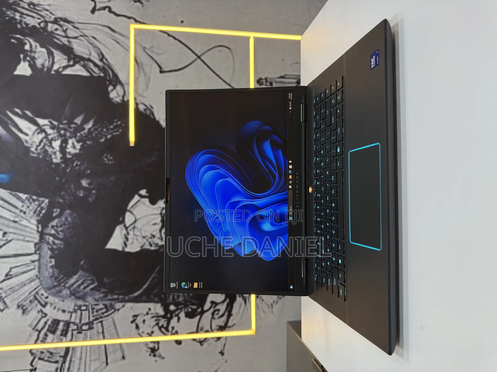 Laptop Dell Alienware M16 R2 32GB Intel Core Ultra 7 SSD 1T