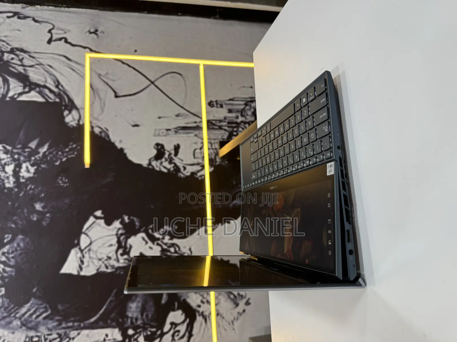 Laptop Asus Zenbook Duo 14 16GB Intel Core I7 SSD 1T
