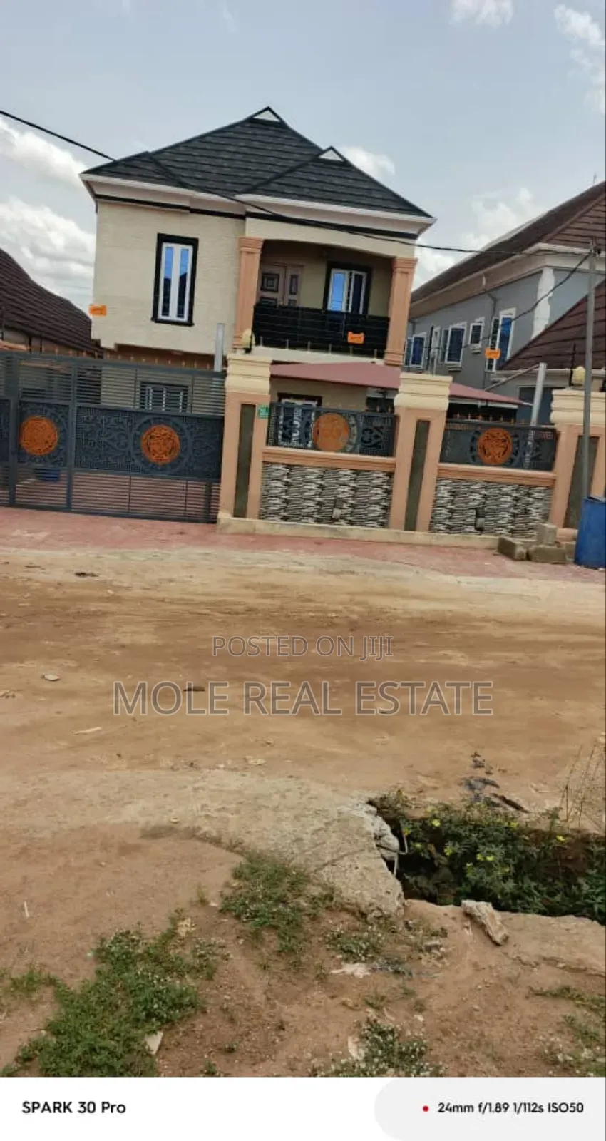 2bdrm Block of Flats in Valley View Estate, Ipaja / Ipaja for sale
