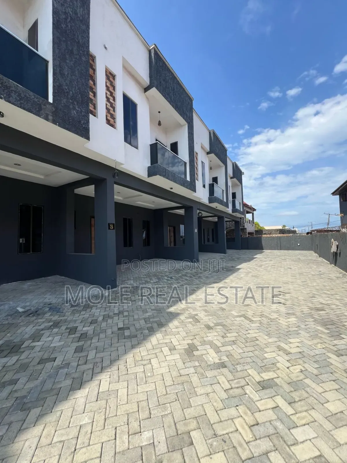 Furnished 4bdrm Duplex in Okun Ajah for sale