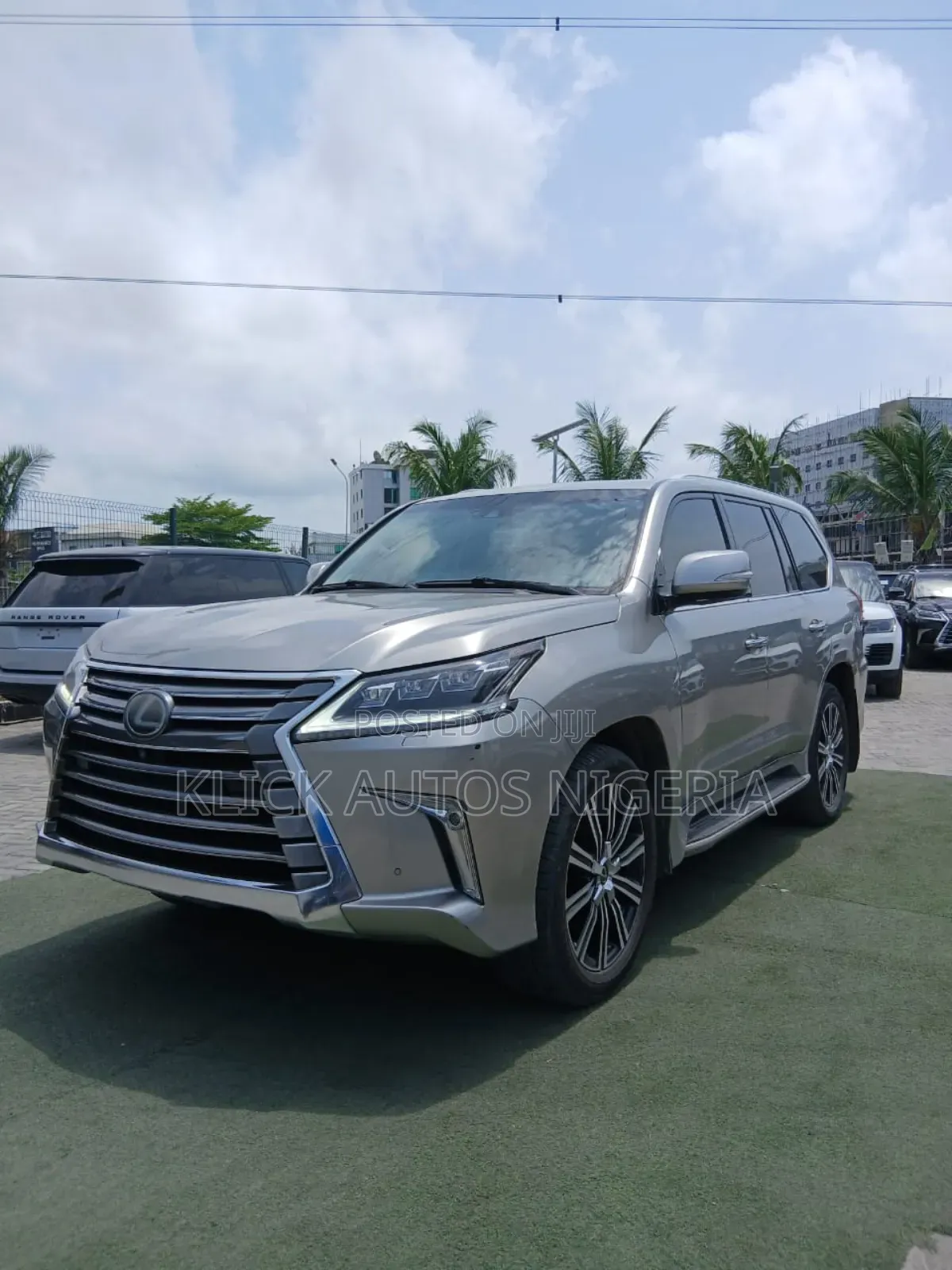 Luxury Lexus Lx570 for Rent