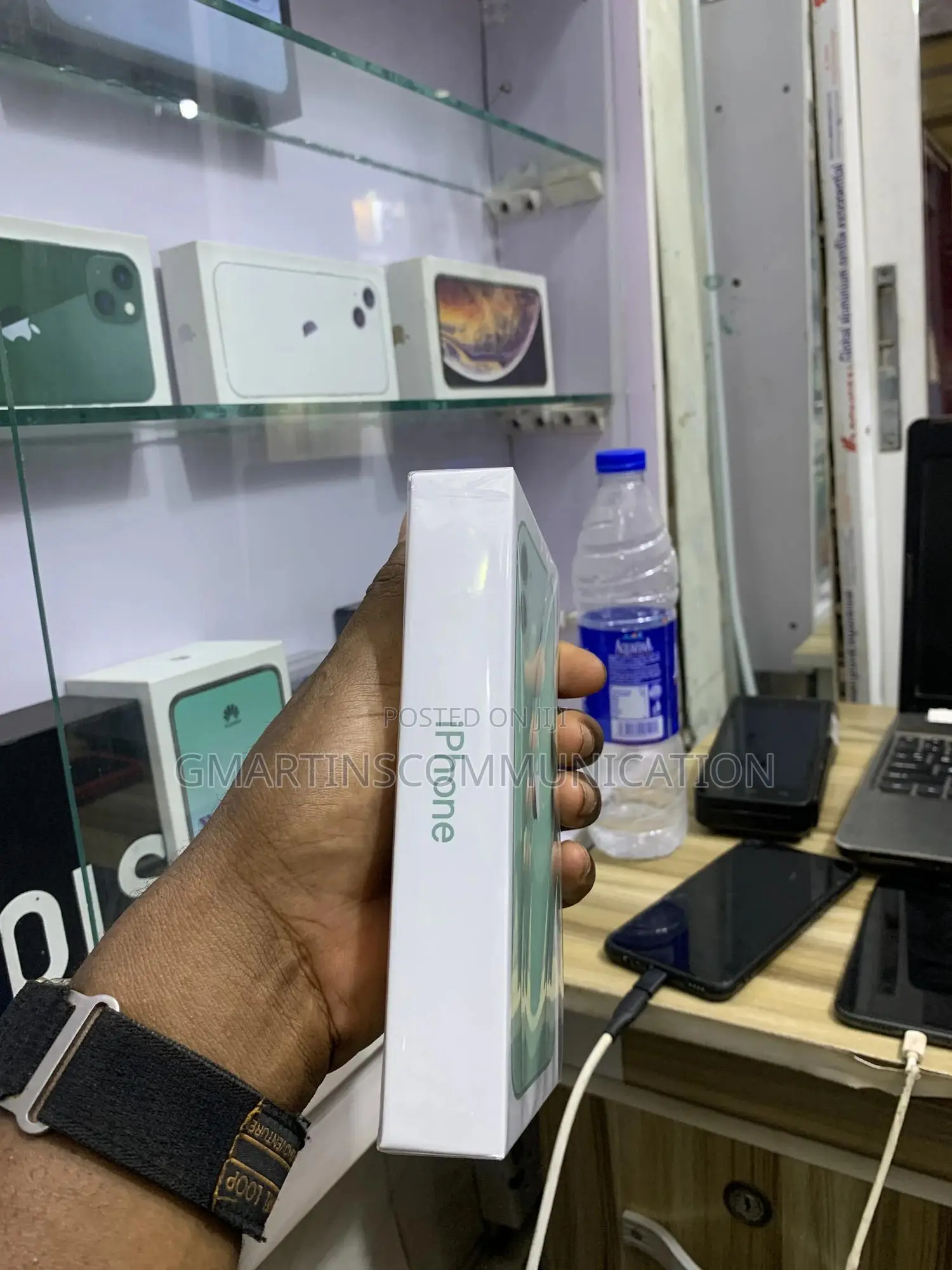 New Apple iPhone 11 128 GB Green