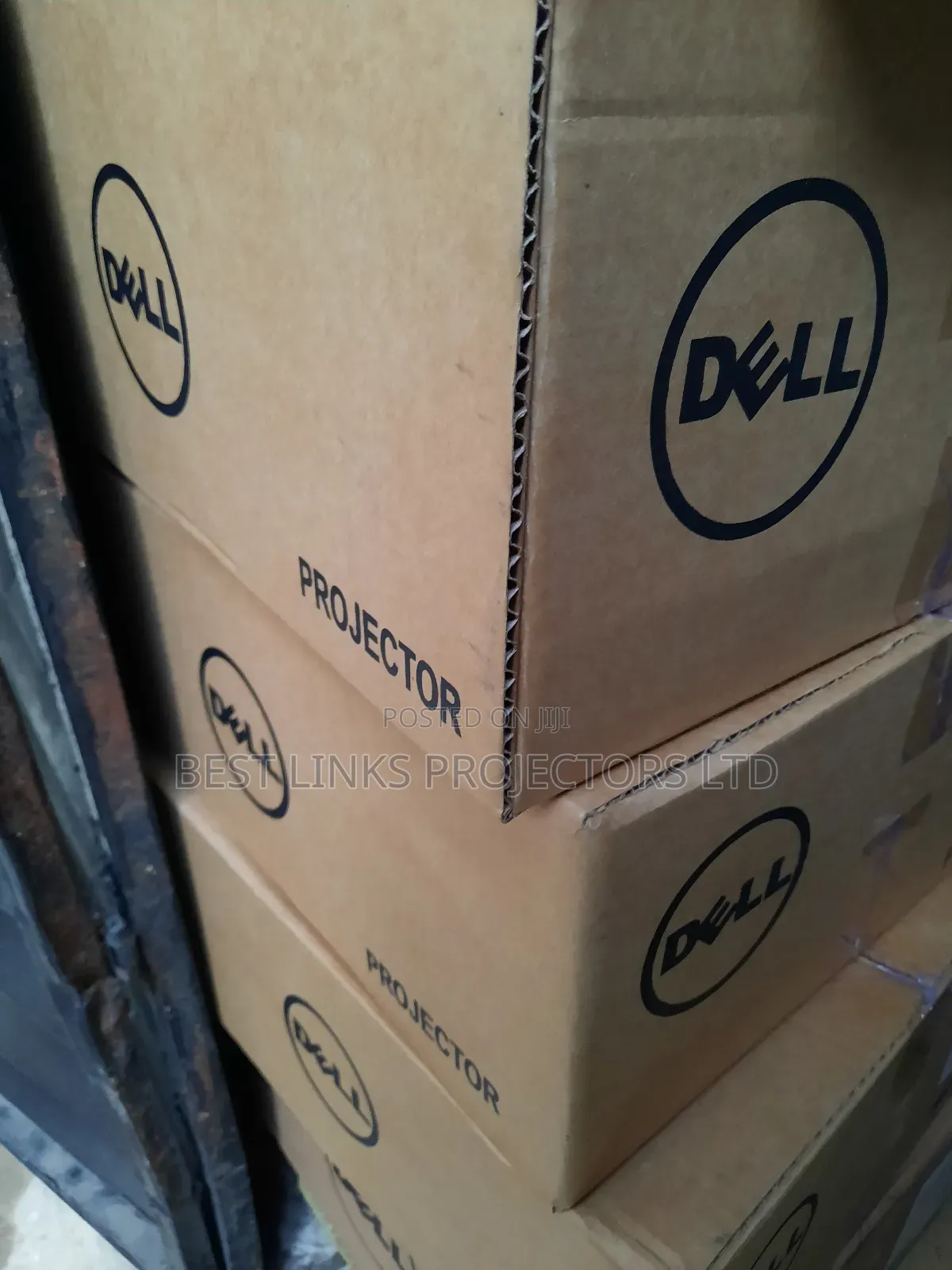 Dell Projector 4000 Lumens Available
