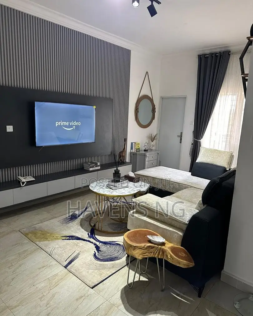 Cozy 1-Bedroom Apartment