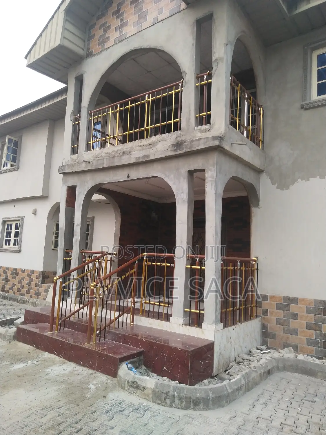 Multi Color Aluminum Handrail