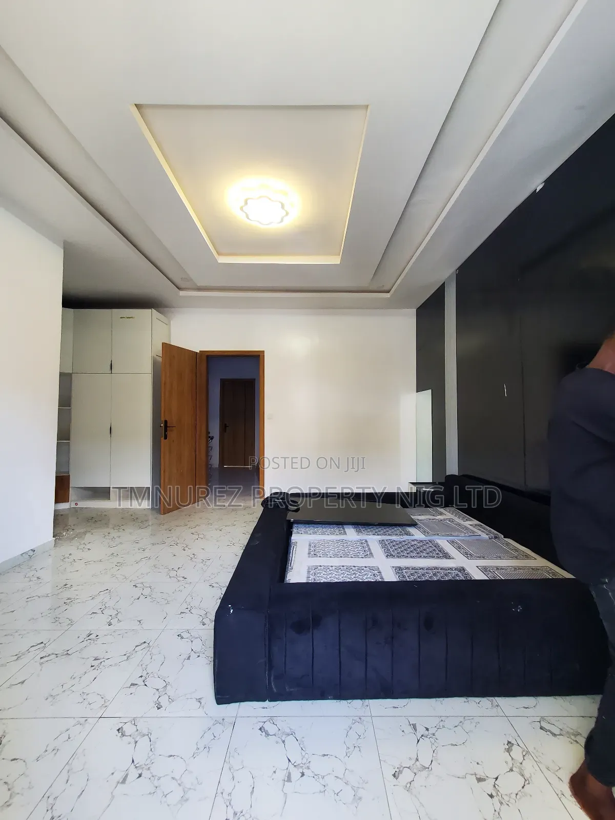 Studio Apartment in Green Court, Ikota for rent