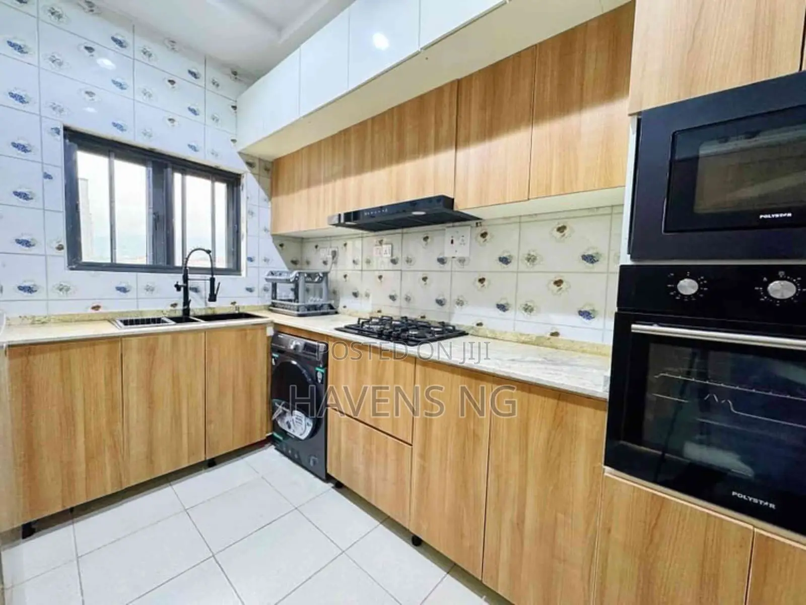 Spacious 2-Bedroom Apartment With Snooker Table Tennis