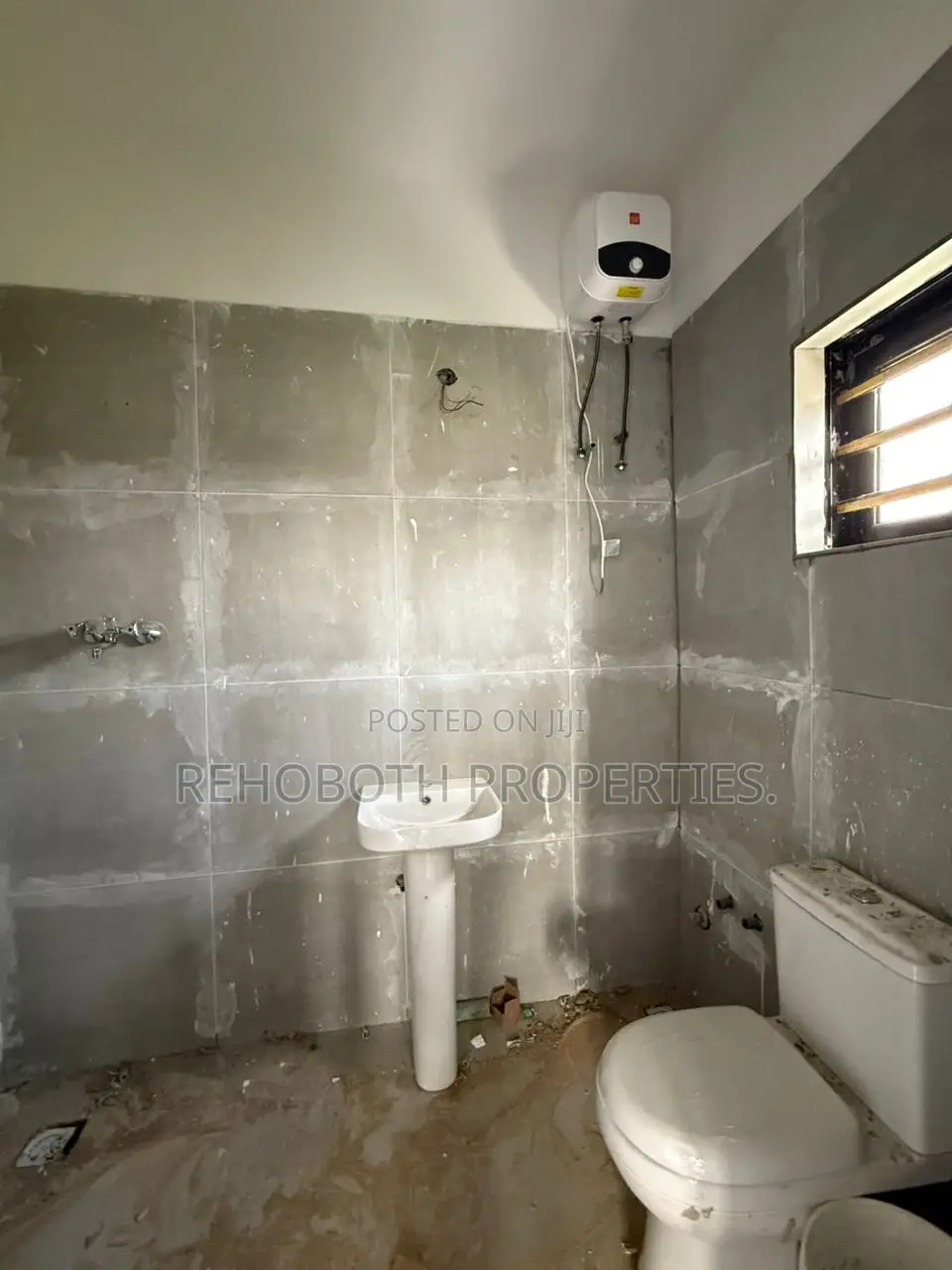4bdrm Duplex in Carlton Gate Estate, Ibadan for sale