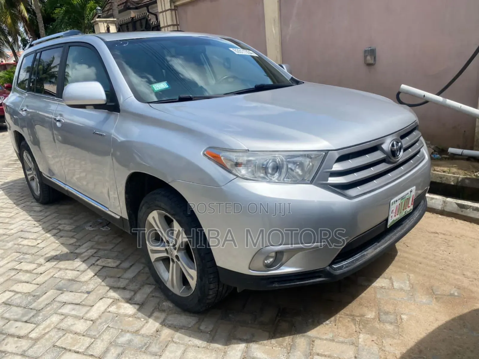 Toyota Highlander Limited 3.5l 4WD 2013 Silver