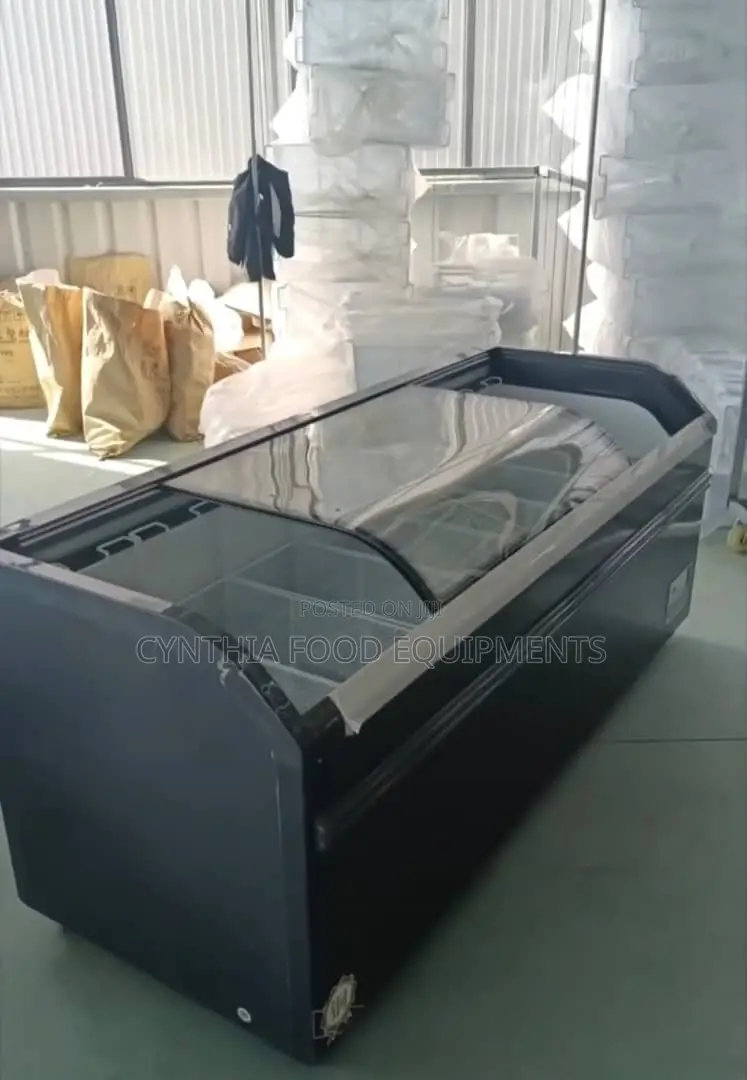 6ft Island Freezer
