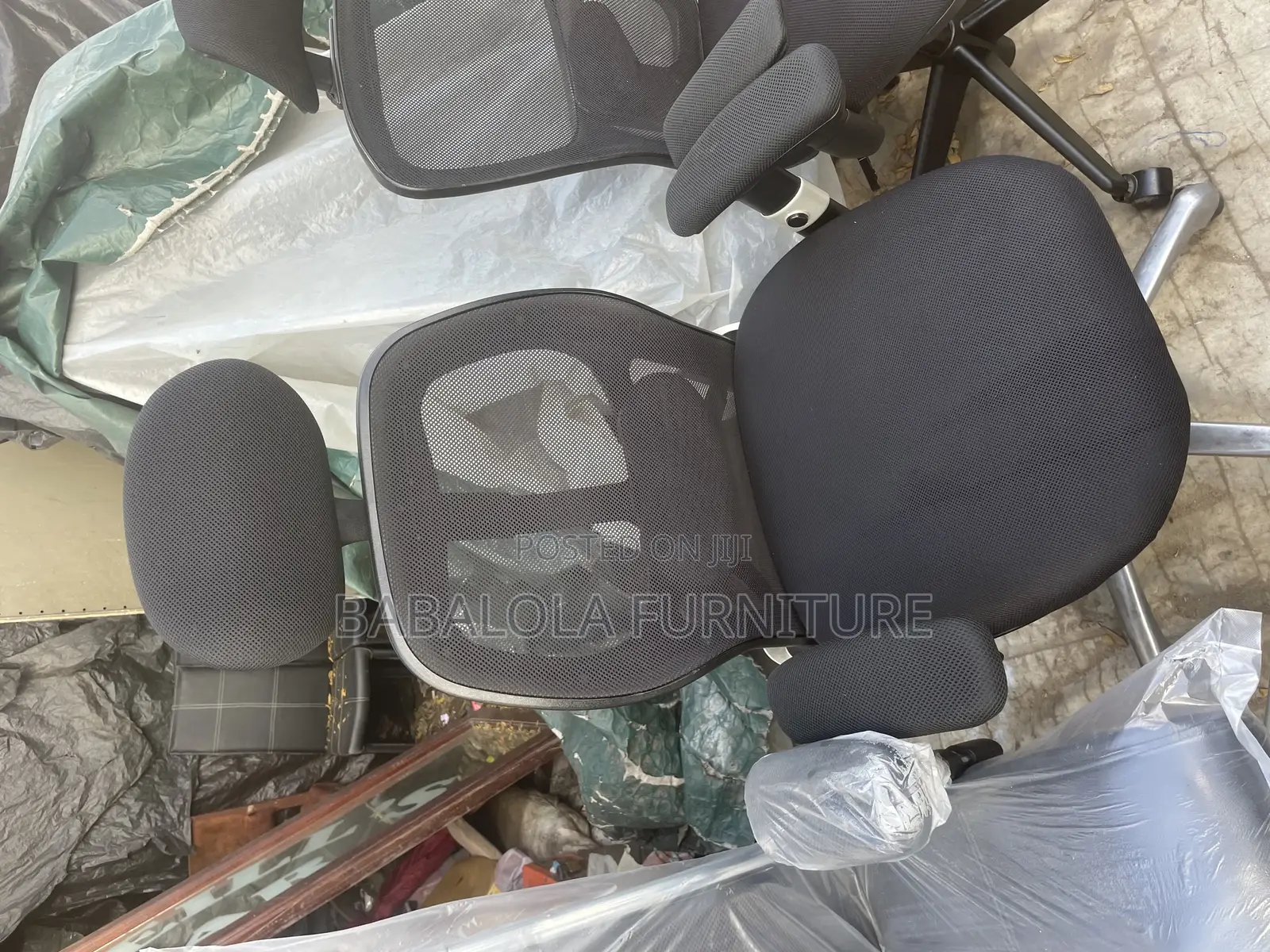 Ergonomic Swivel Chair