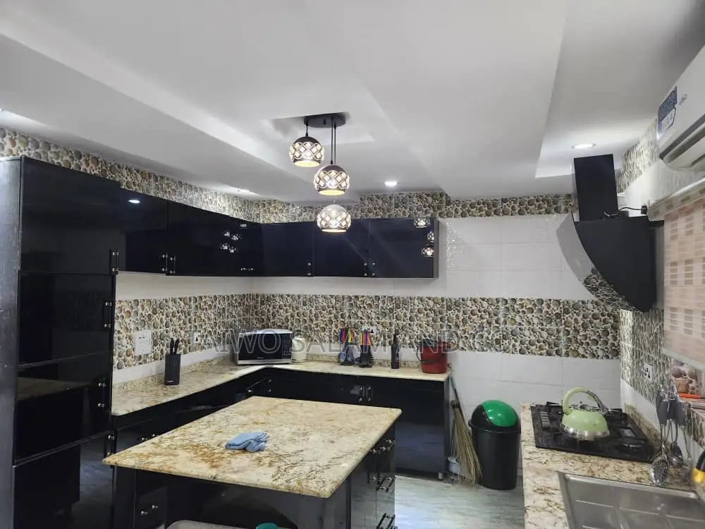 Furnished 3bdrm Bungalow in Jericho for sale