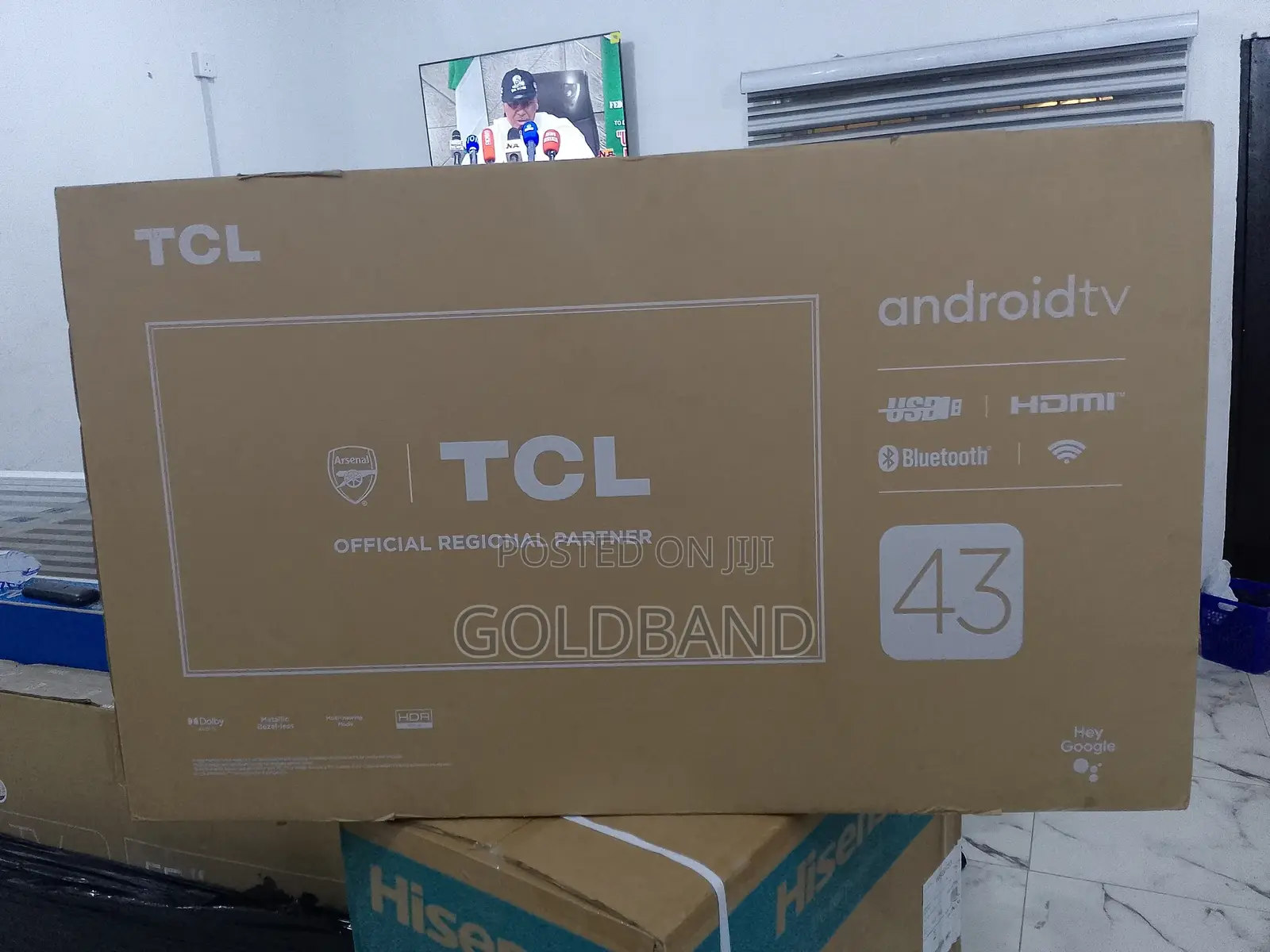 TCL 43" Well-Detailed Smart Tv (43s5400a)