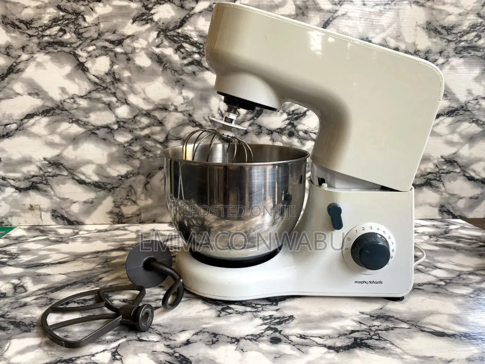 Russell Hobbs 5 Litres Stainless Bowl Stand Mixer 1000watts