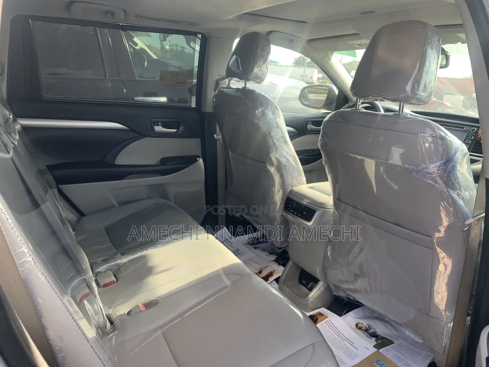 Toyota Highlander XLE 4x4 V6 (3.5L 6cyl 8A) 2017 Gray