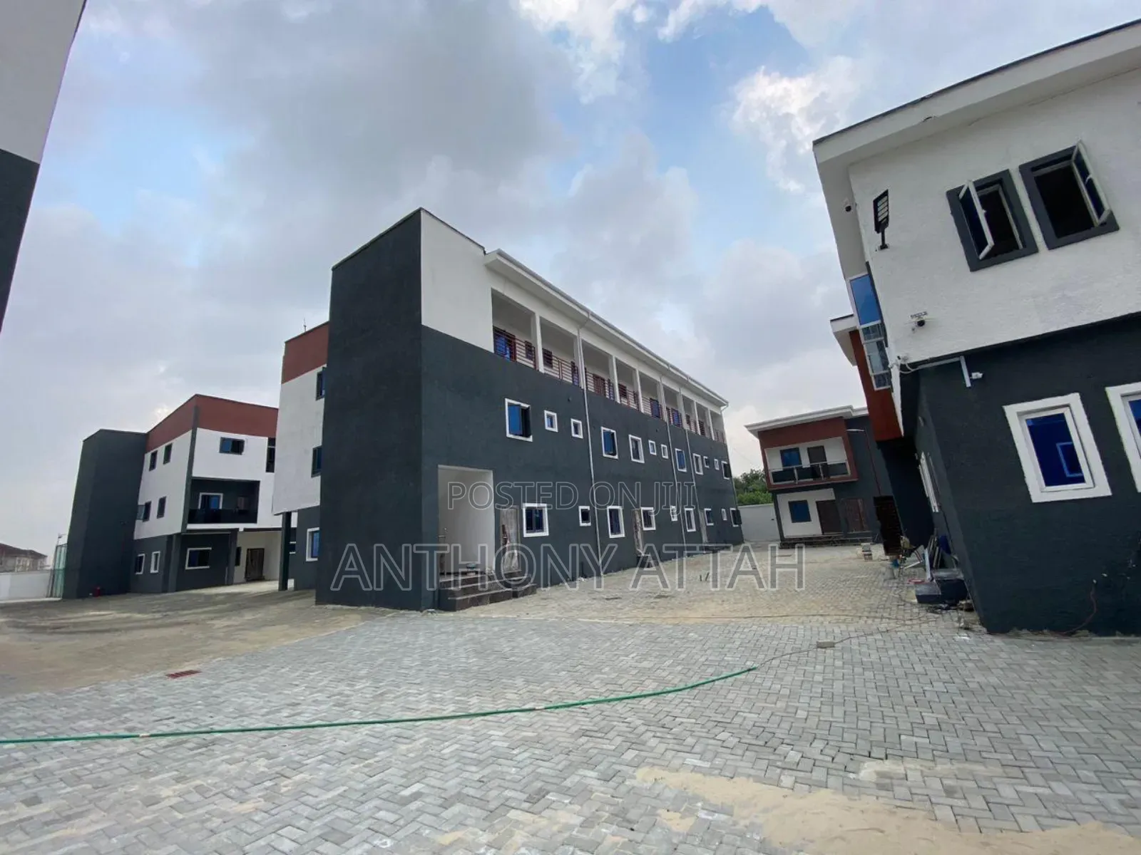 Furnished 20bdrm Block of Flats in Ajah for sale