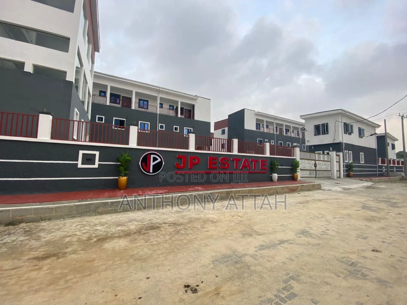 Furnished 20bdrm Block of Flats in Ajah for sale