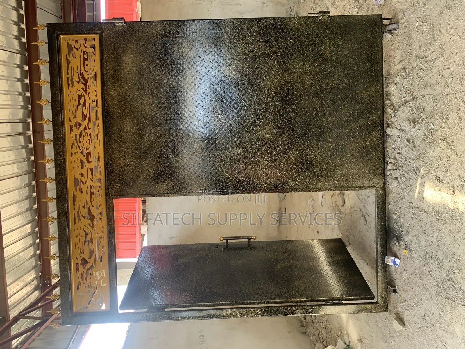 Quality and Reliable Gate for Houses and Offices