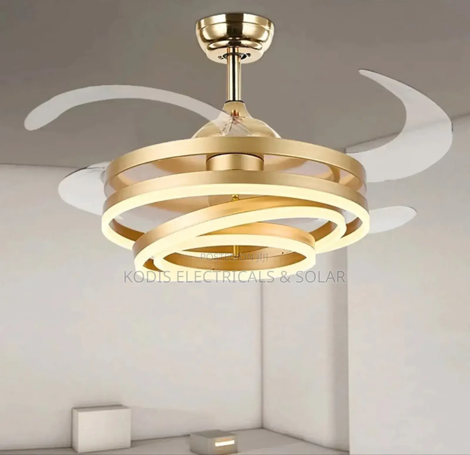 Chandelier Fan. With Bluetooth Speaker and Remote Control.