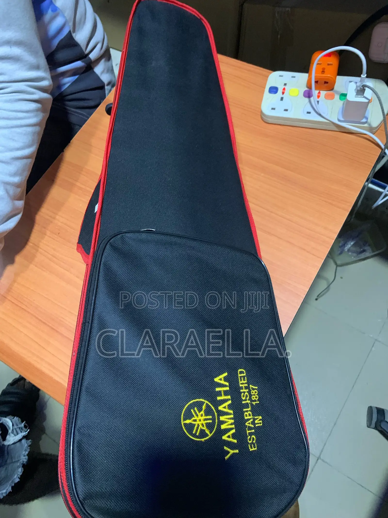 Quality Wooden Violin Available in 4/4,/3/4,/2/4/1/2,