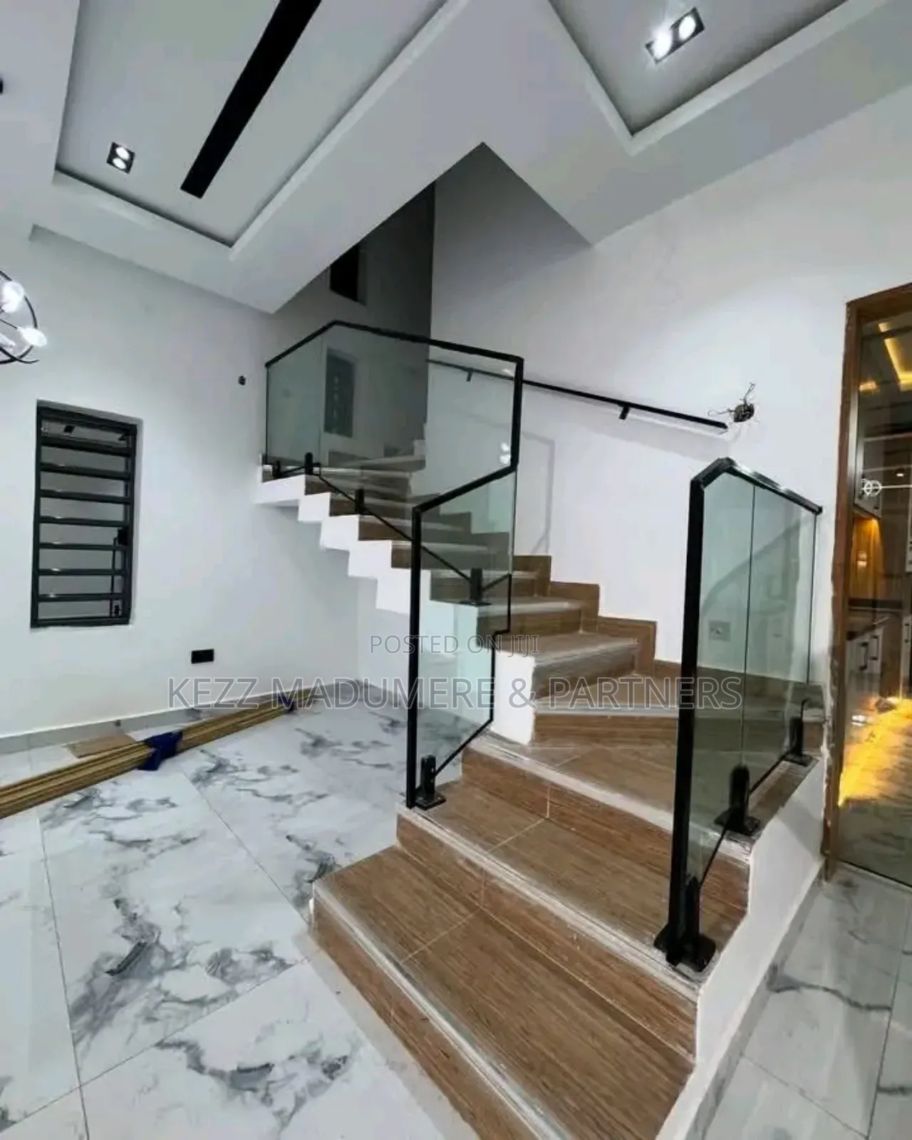 4bdrm Duplex in Woji Estate Port for sale