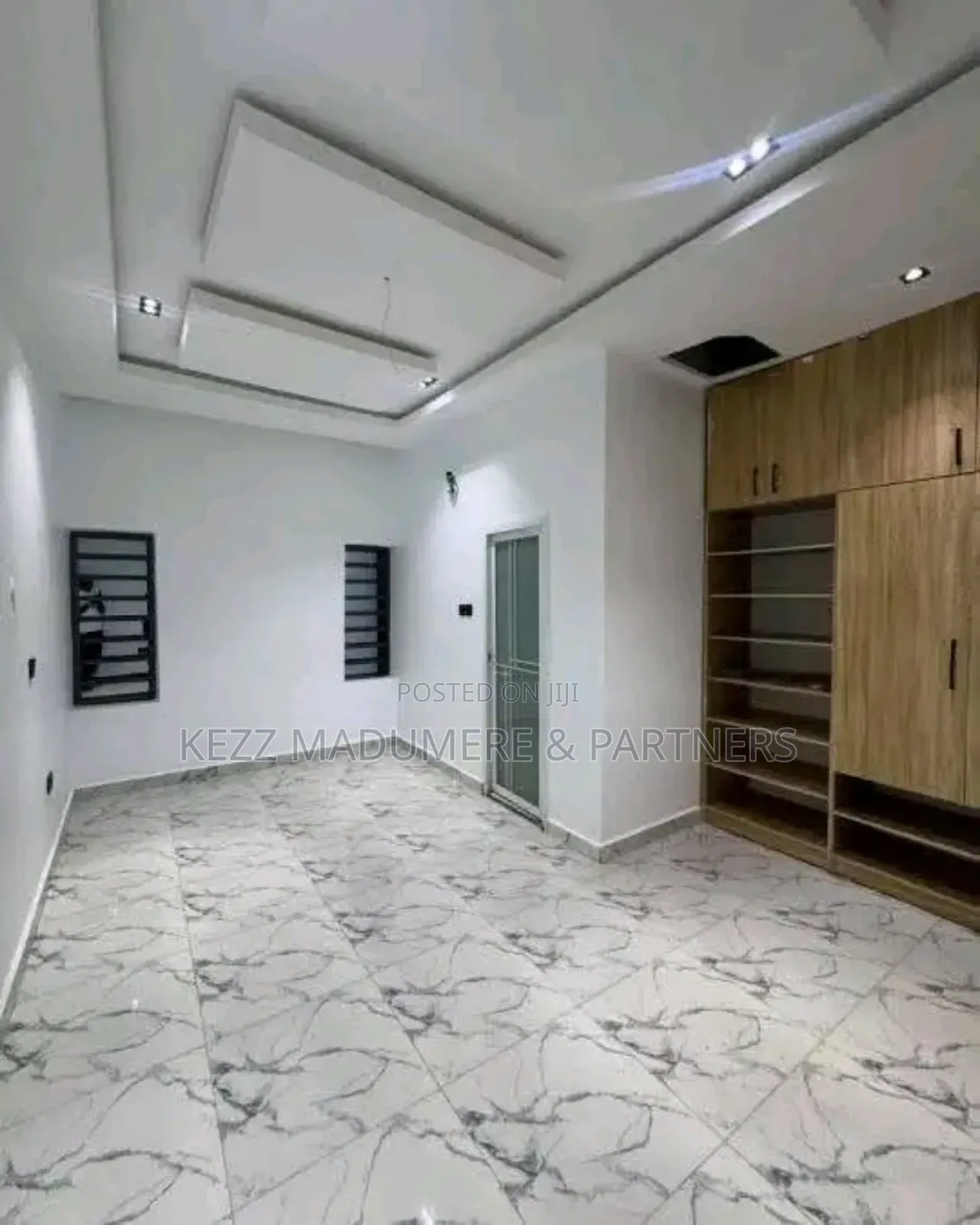 4bdrm Duplex in Woji Estate Port for sale