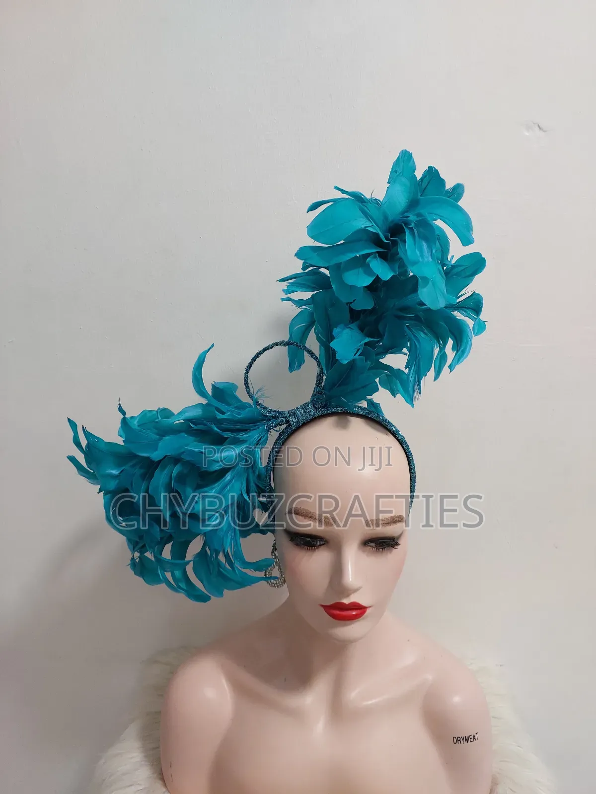 Mint Green Feathered Facinator