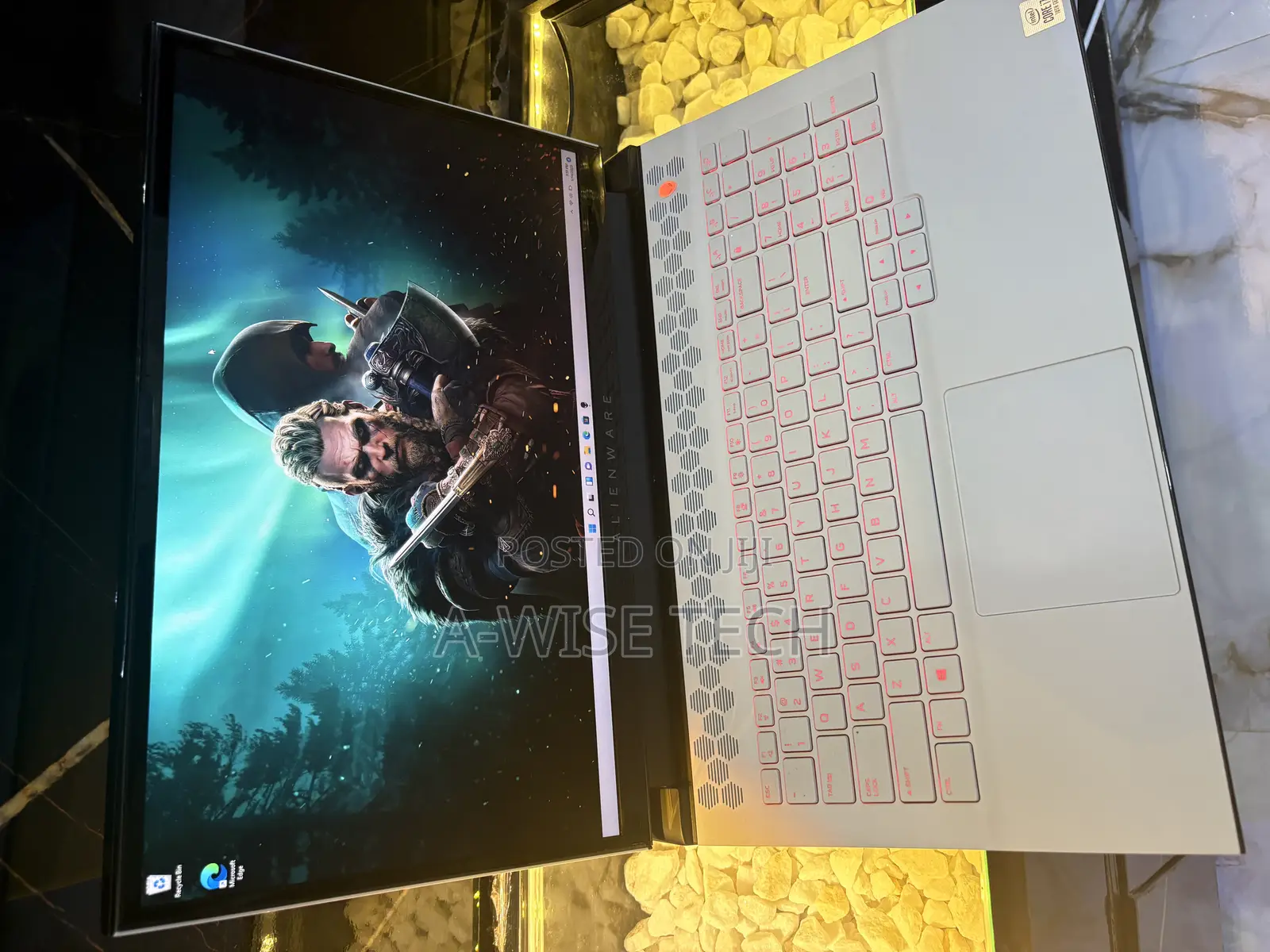 Laptop Dell Alienware M17 R3 16GB Intel Core I7 SSD 1T