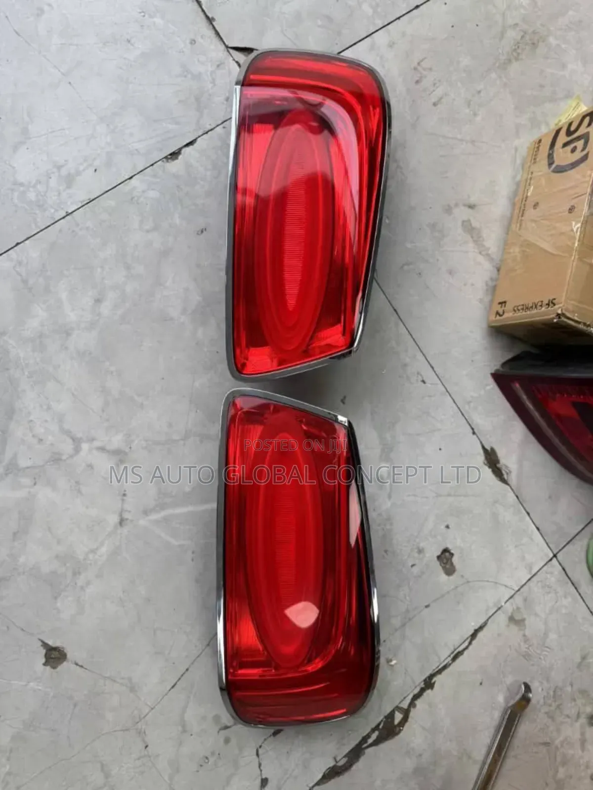Bentley Flying Spur 2016 Back Lights