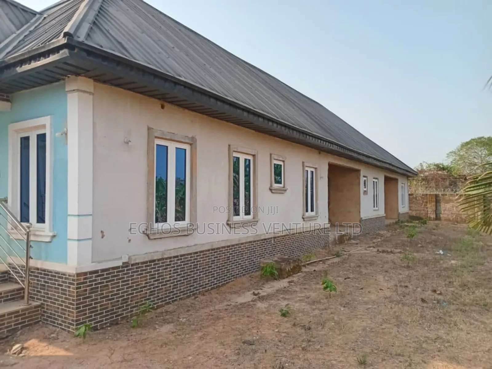 2bdrm Block of Flats in Obagie, Benin City for sale