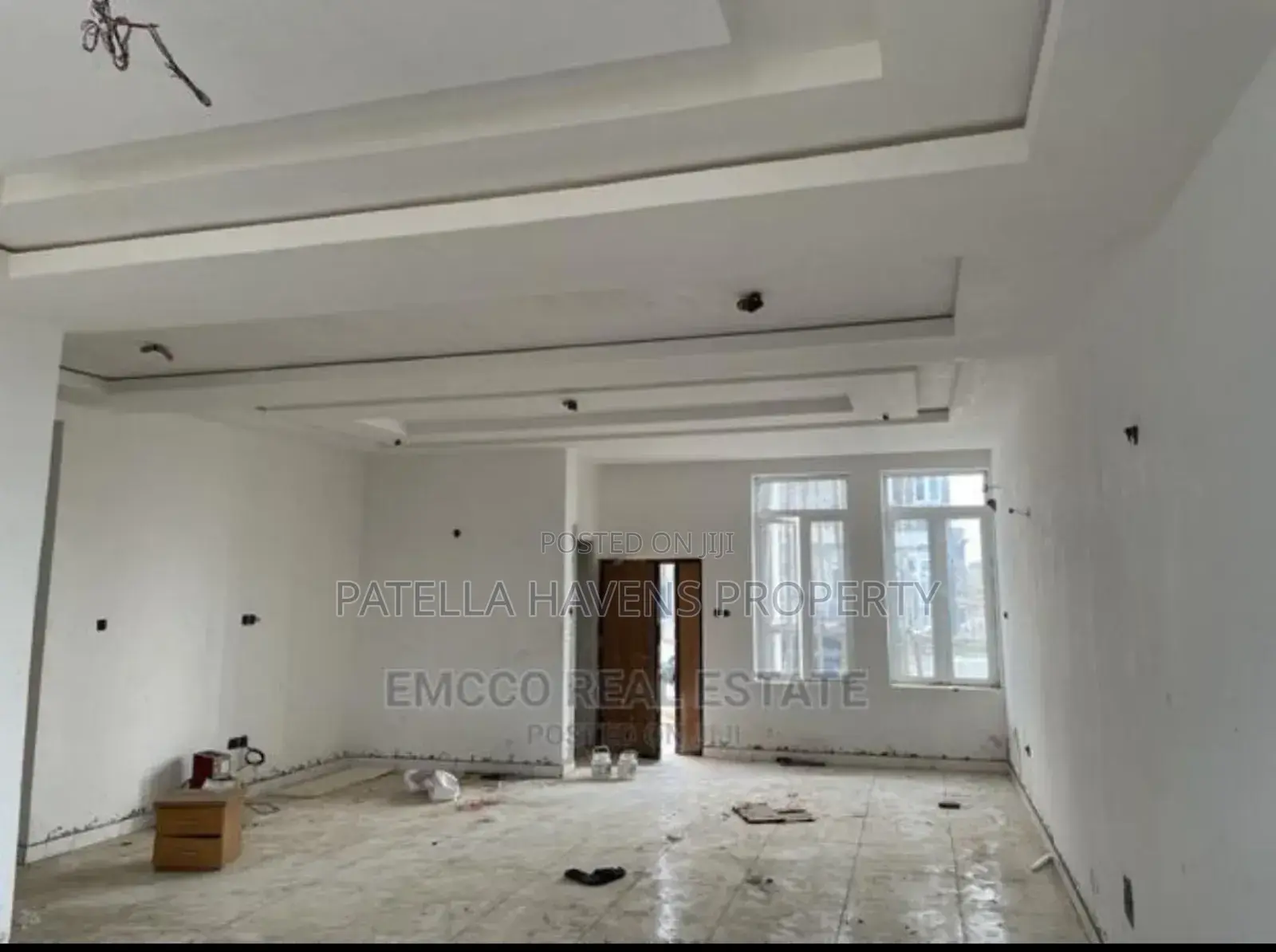 5bdrm Duplex in Lugbe District for sale