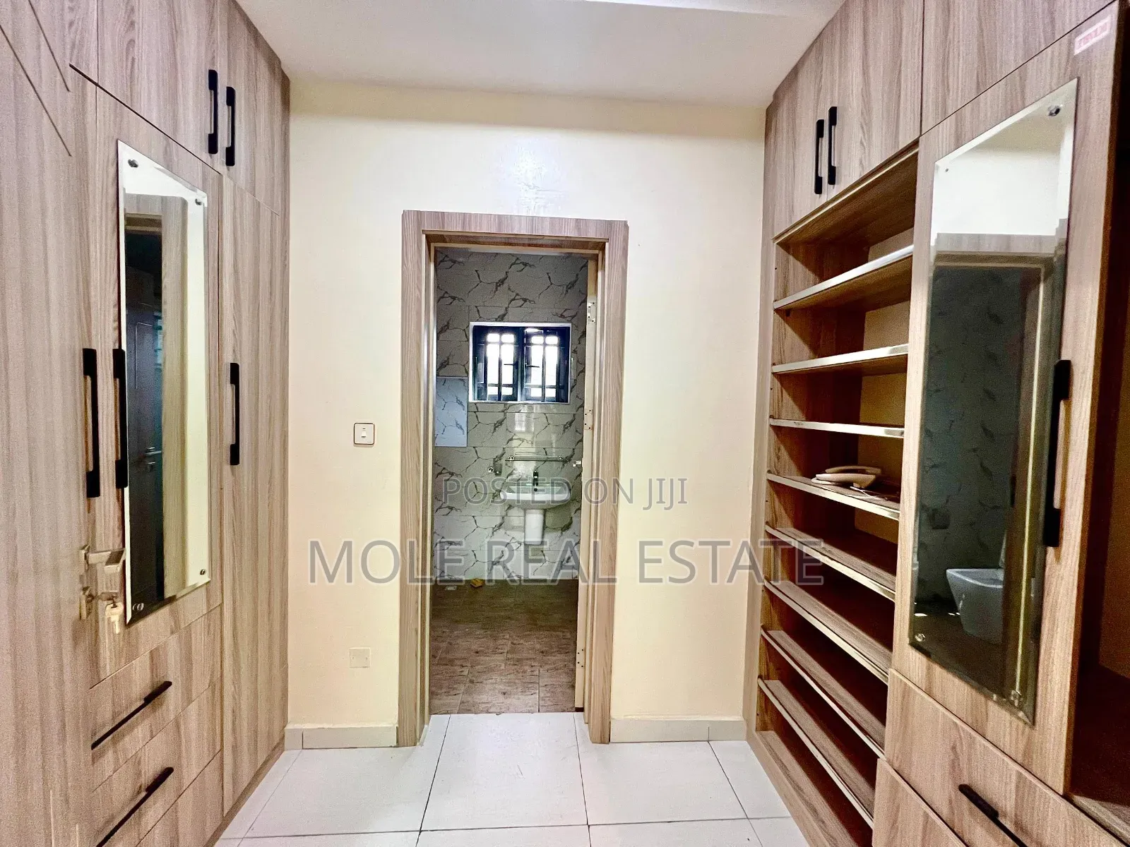 Furnished 6bdrm Duplex in Luxery Homes, Ikoyi for rent