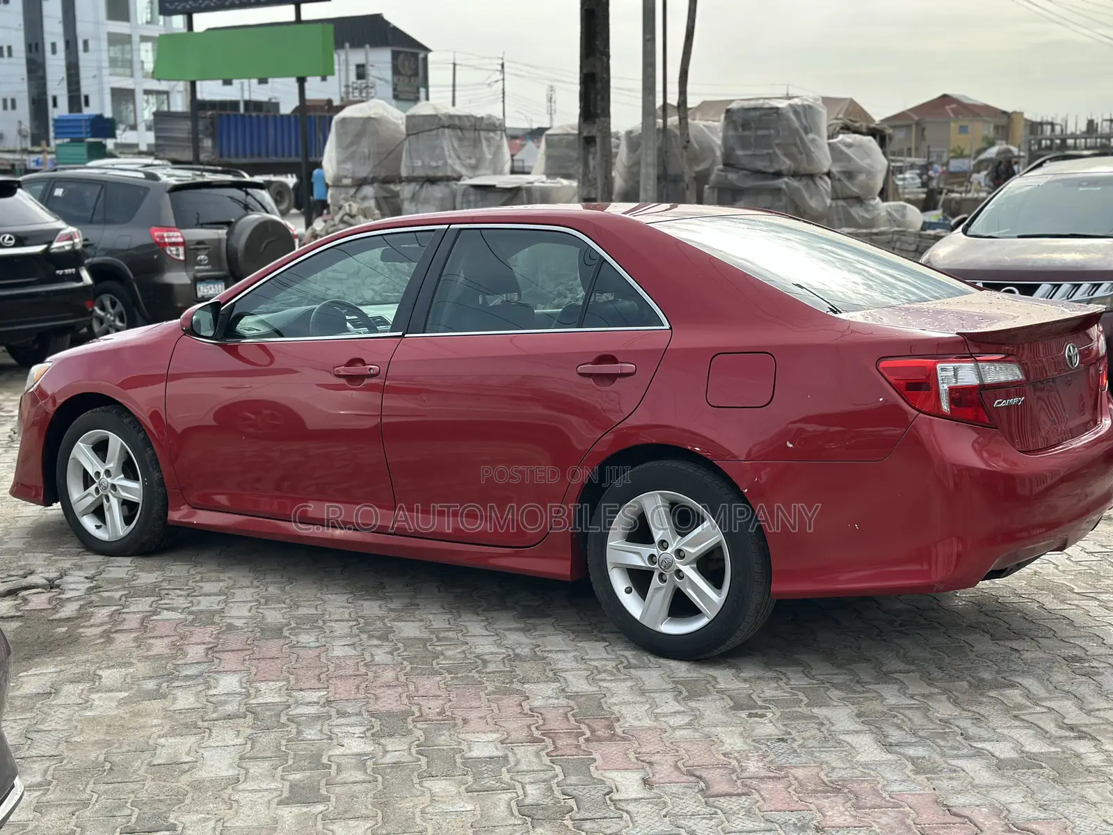Toyota Camry SE 4dr Sedan (2.5L 4cyl 6A) 2014 Red