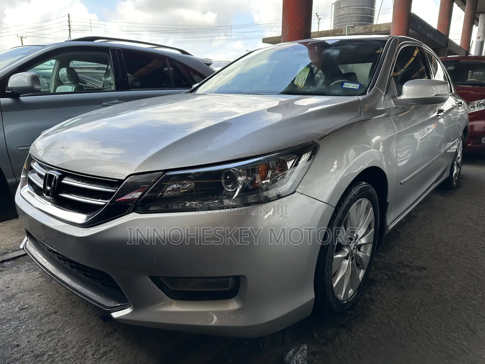 Honda Accord EX-L V-6 4dr Sedan FWD (3.5L 6cyl 6A) 2013 Silver