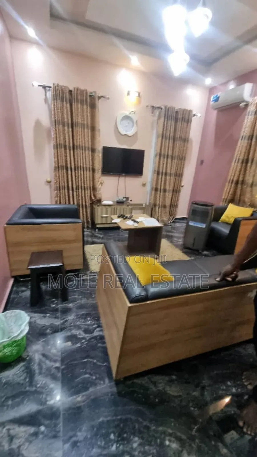 Furnished 5bdrm Duplex in Akora Estate Adeniyi for sale
