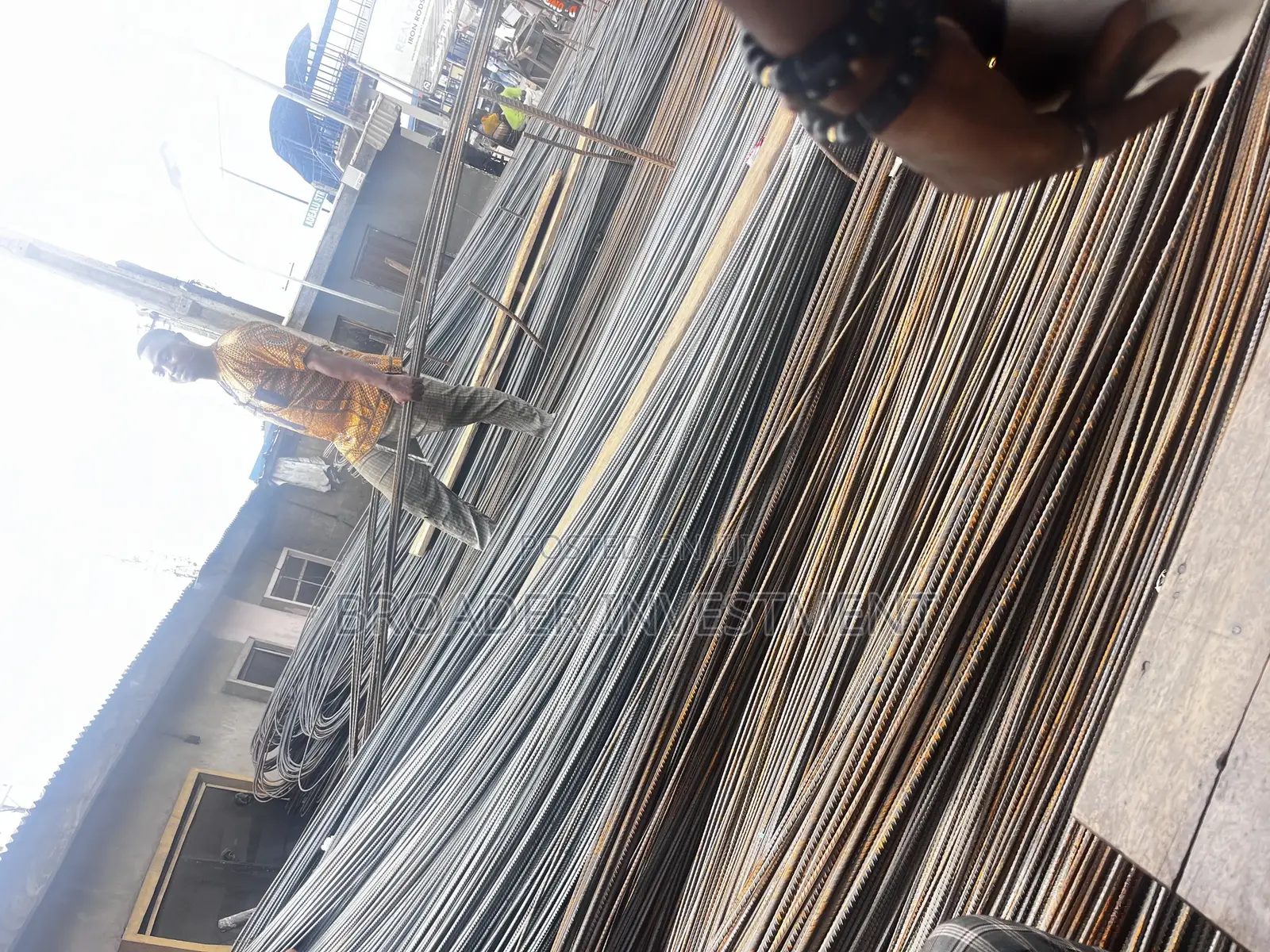 Standard Tmt Reinforcement Iron Rod Rebar Distributor