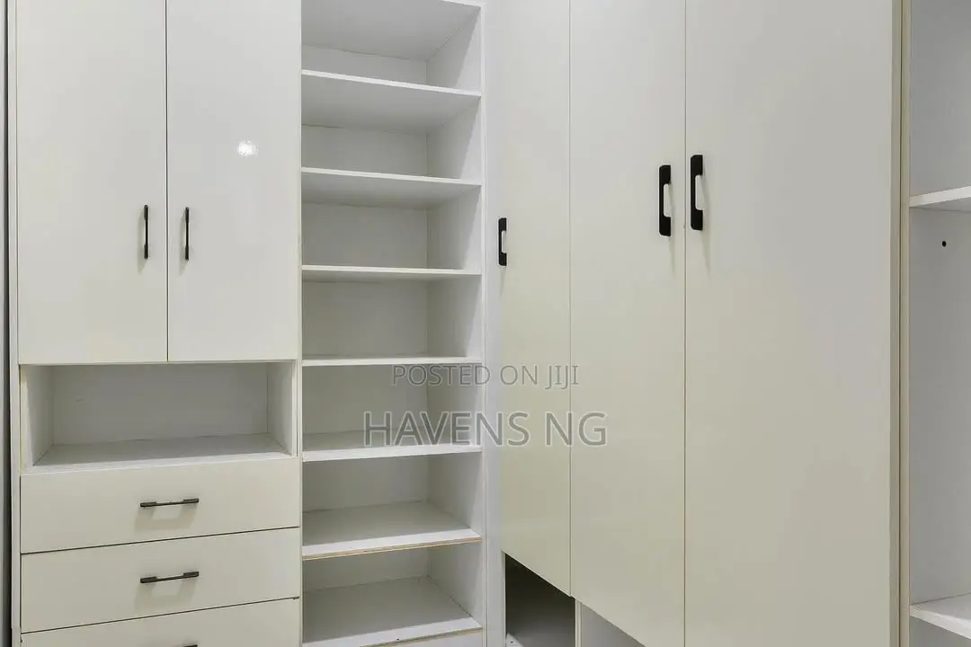 Luxury 2-Bedroom Apartment With Swimming Pool