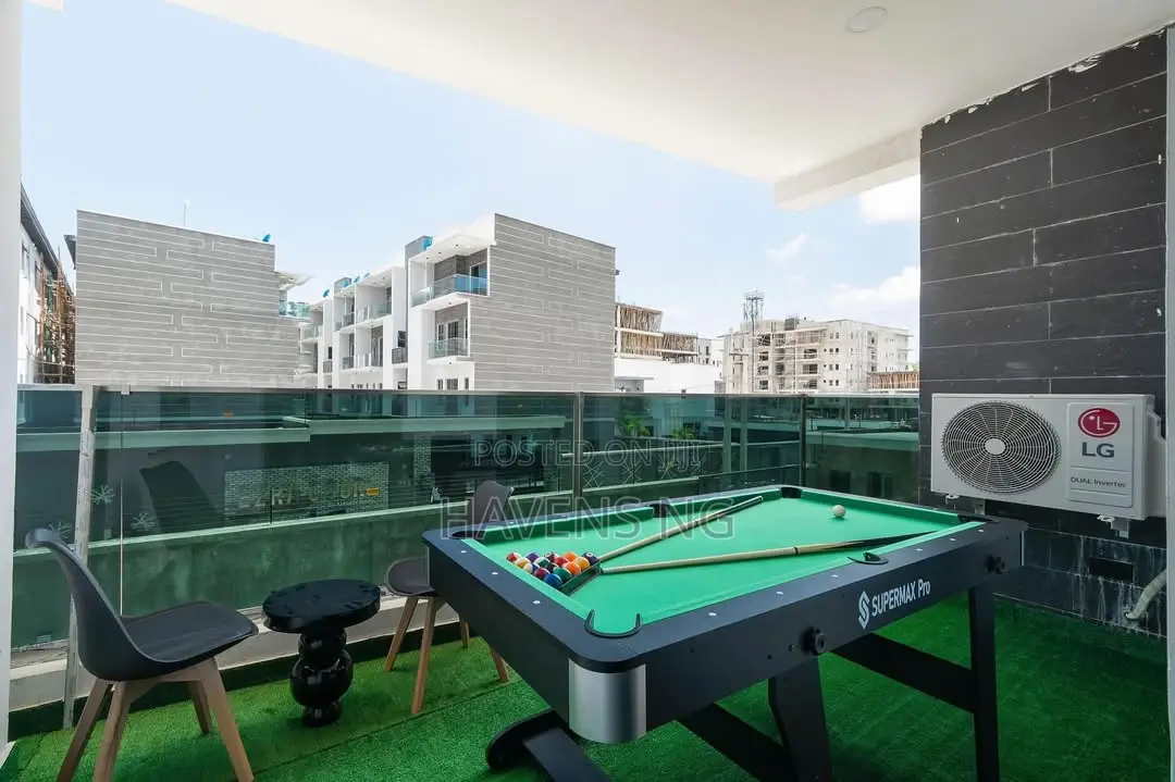 Luxury 2-Bedroom Apartment With Swimming Pool
