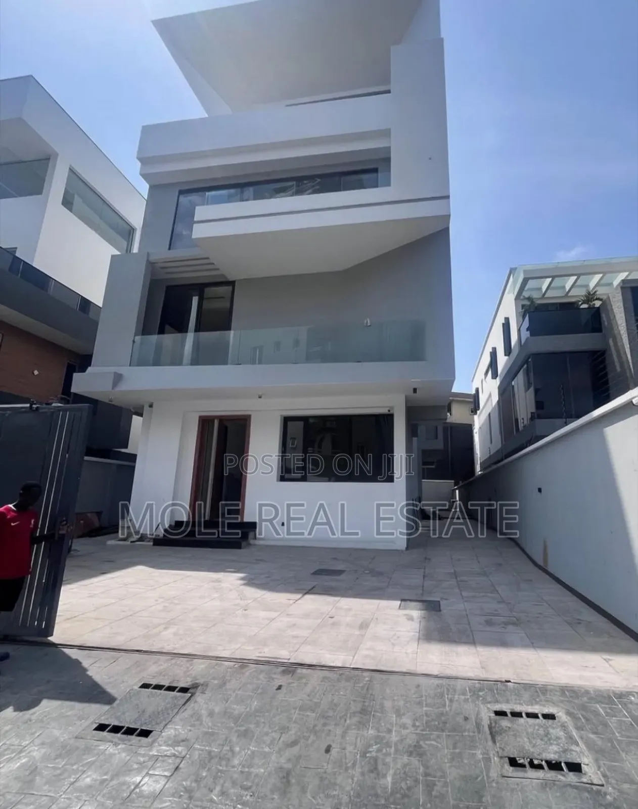 Furnished 5bdrm Duplex in Bourdillion Ikoyi for sale