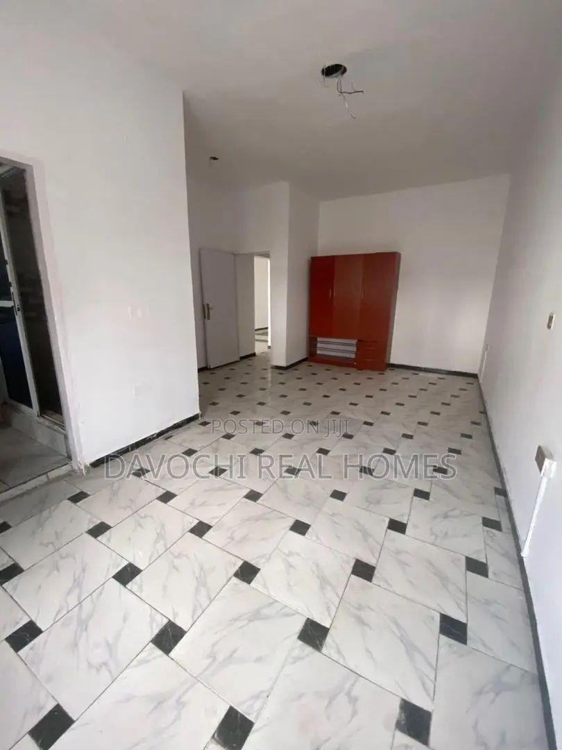 2bdrm Apartment in Osapa London for rent