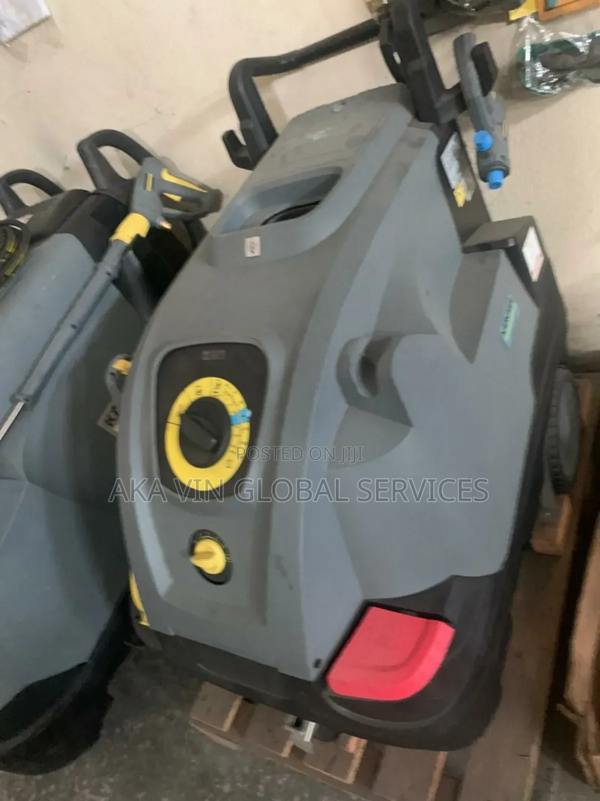 Karcher Steam Pressure Washer
High Pressure Washer