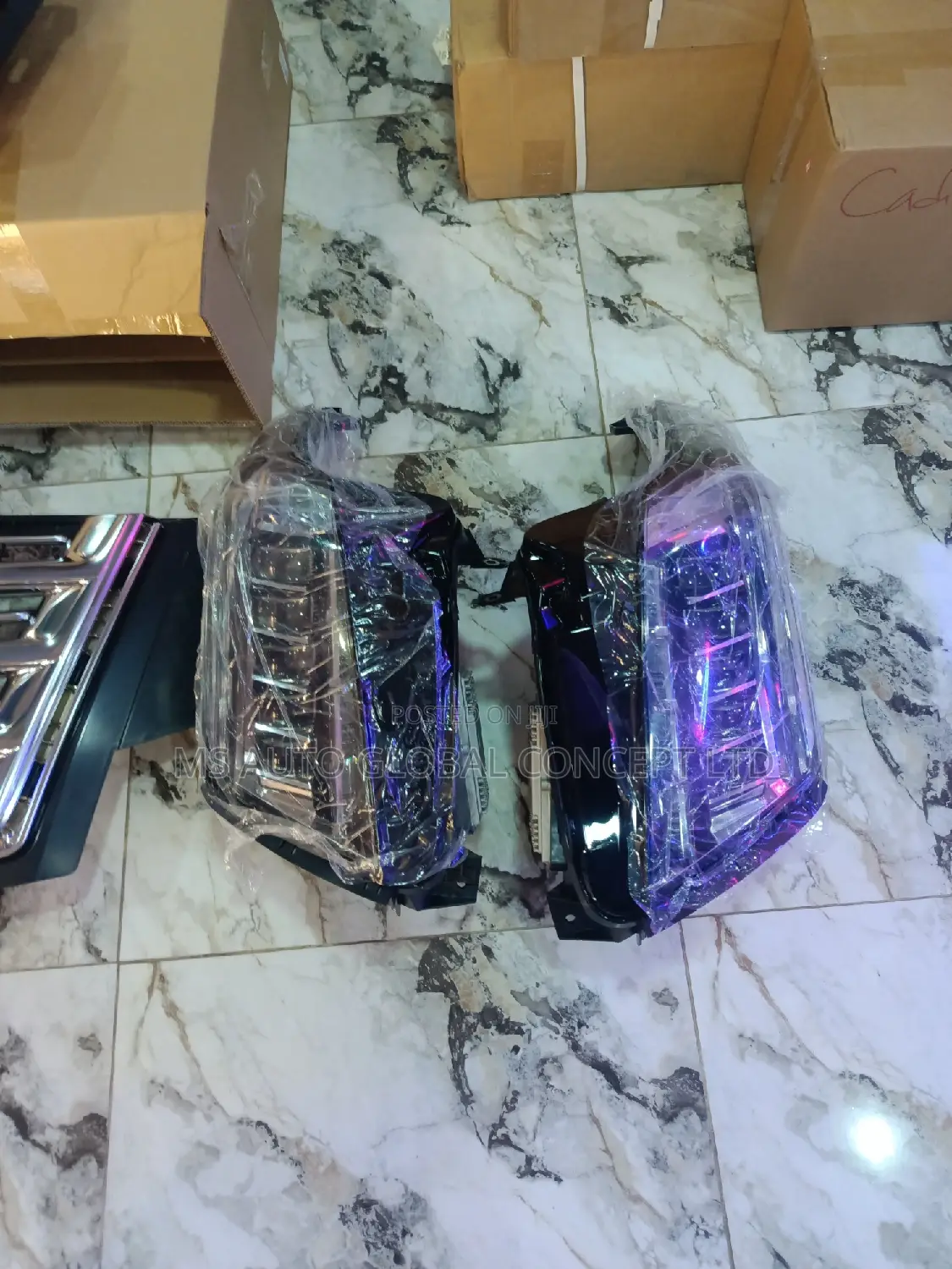 Cadillac Escalade 2016 Headlights